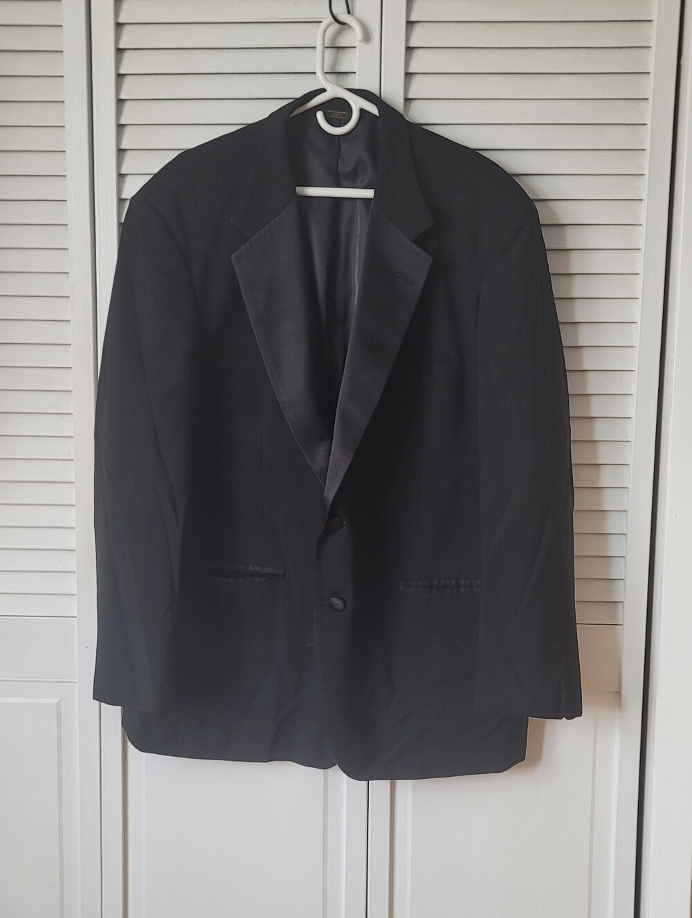 A.H. After Hours Men's Two Button Tuxedo Jacket, Size 2XL